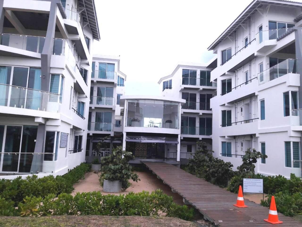 Llh 1G2 Nilaveli Ocean Front Condos מראה חיצוני תמונה